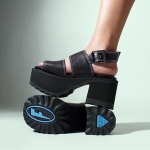 john fluevog - razzle platform heels